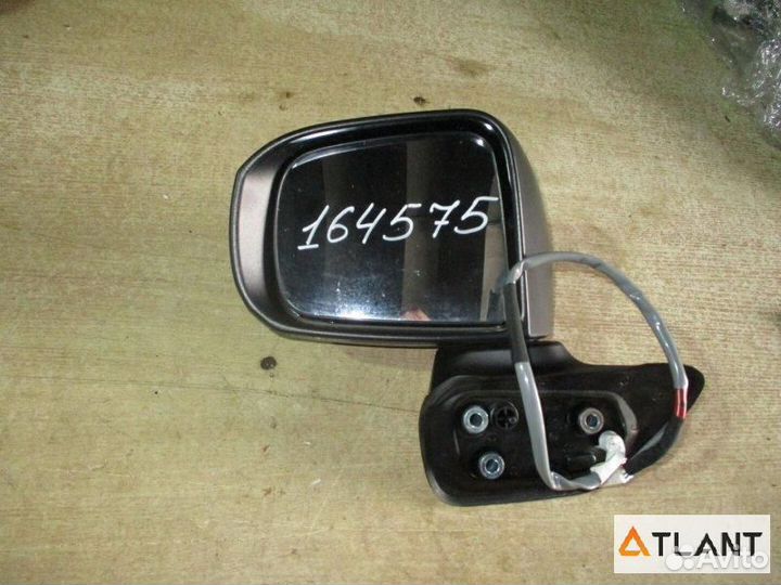 Зеркало переднее левое daihatsu cast