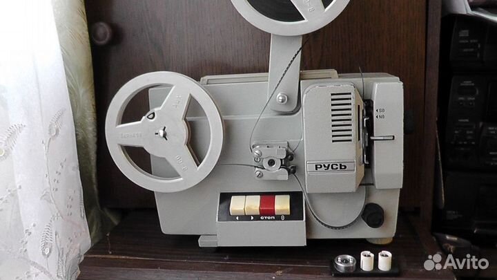 Кинопроектор Русь