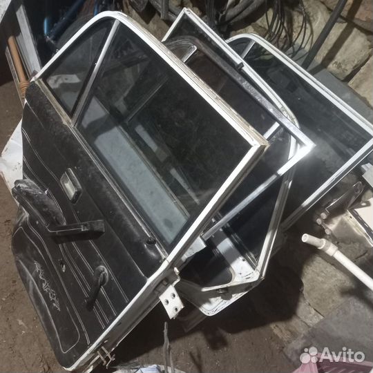 Двери на ваз 2106