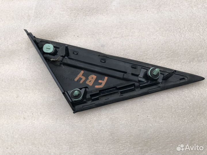 Молдинг крыла переднего левого Cadillac SRX II