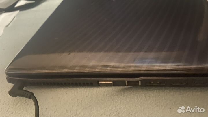 Игровой ноутбук Dexp w670sfq (Hd+) экран 17