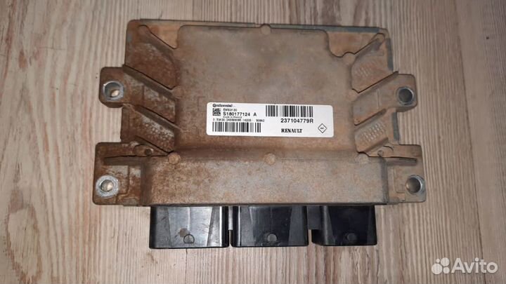 Блок управления двигателем эбу Мозги renault sandero 2