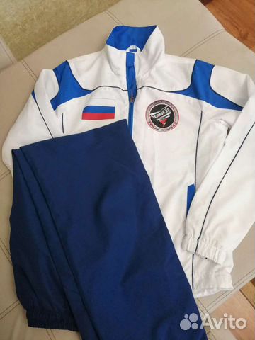 Спортивный костюм для тхеквондо