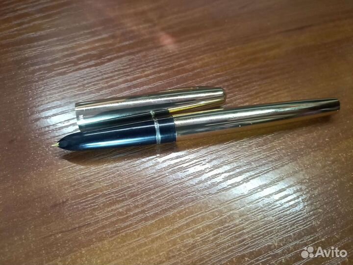 Ручка перьевая