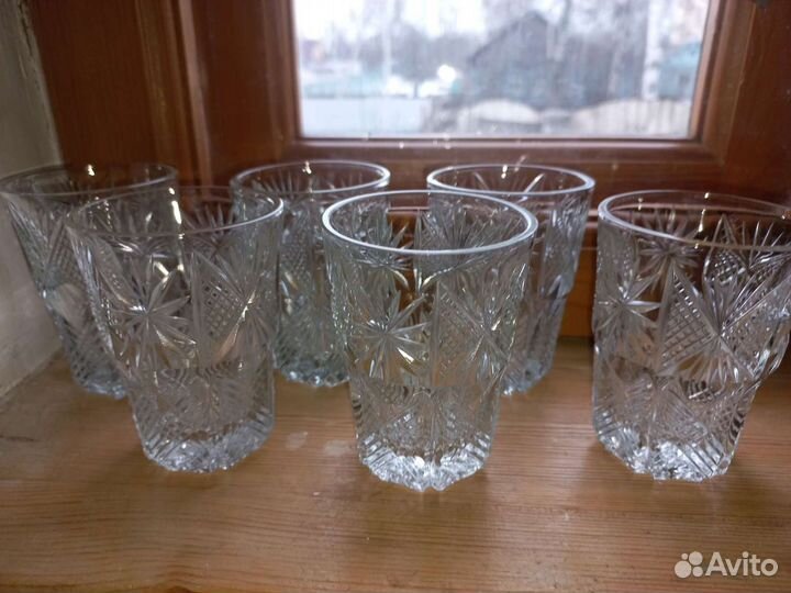Посуда хрустальная стопки,стаканы,салатники