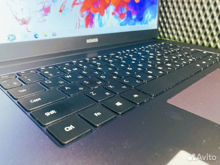 Ноутбук Honor i5 512gb