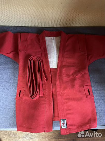 Самбовка рэй-спорт.Размер 48 (170-175)см