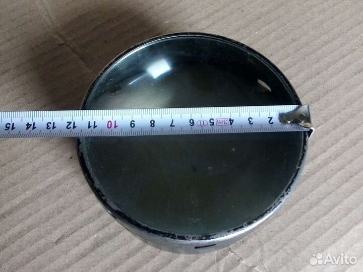 Увеличительное стекло