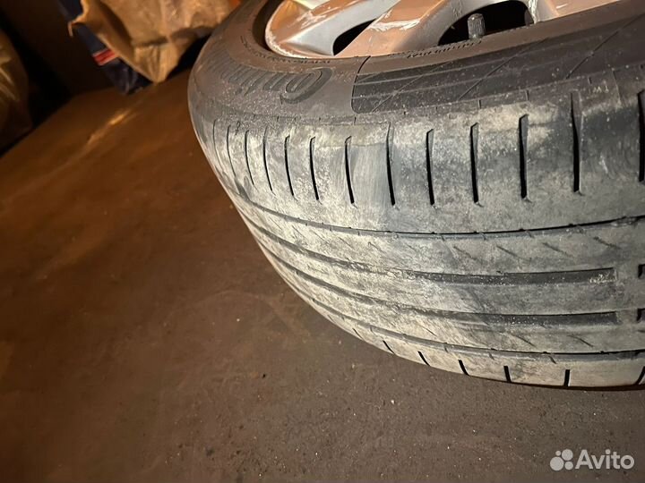 Continental PremiumContact 6 225/50 R17