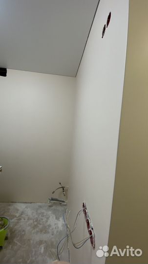 Покраска стен и потолков пик