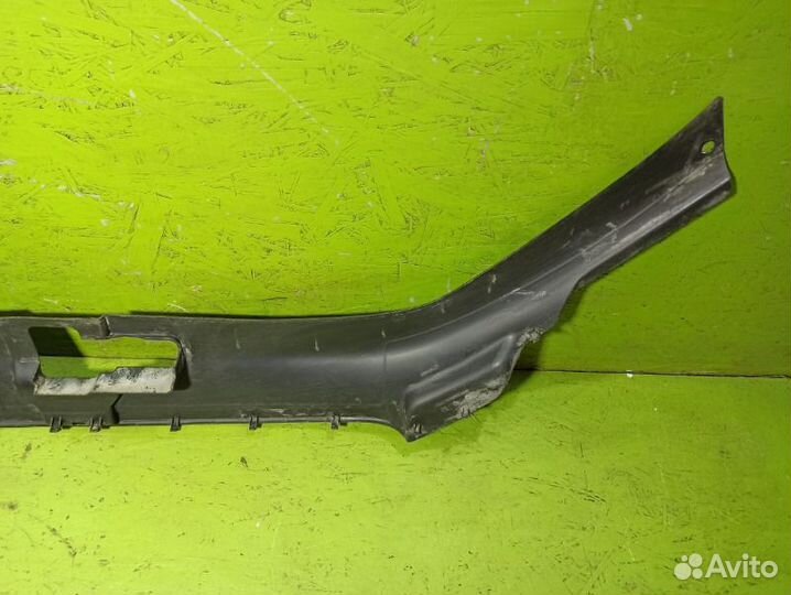 Накладка замка капота Audi Q7 4L 4.2 BAR 2008