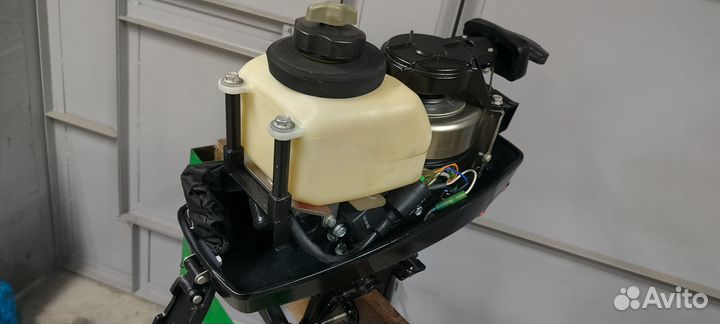 Лодочный мотор