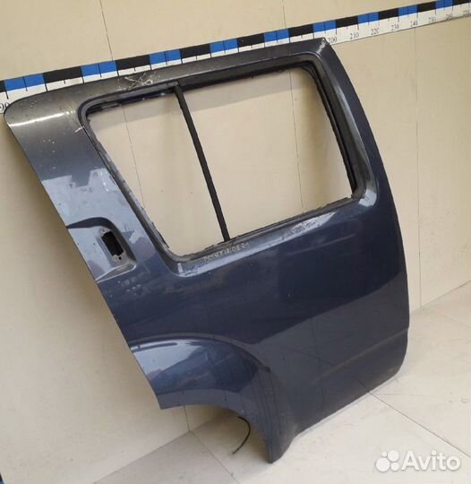 Дверь задняя правая Nissan Pathfinder R51