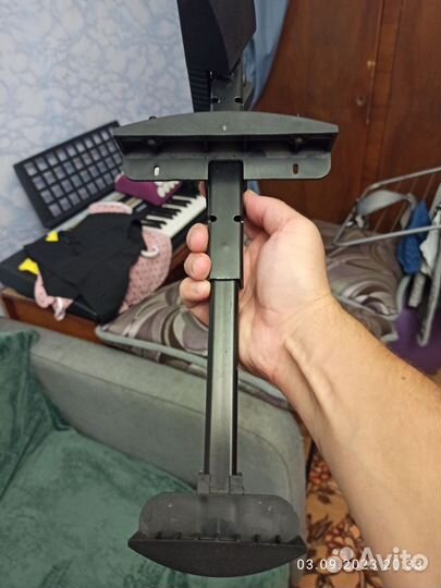 Кронштейн для акустики Vogels VLB 200 Black