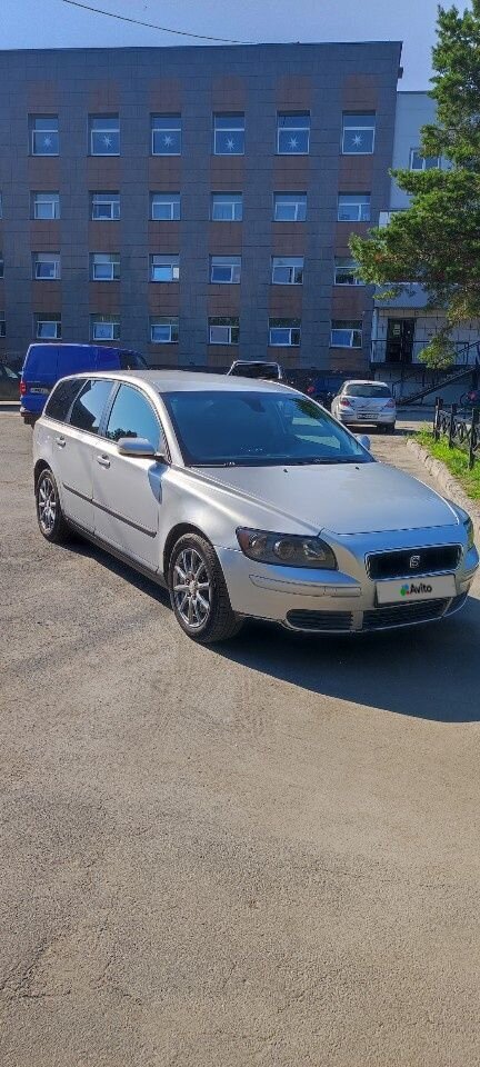 Volvo V50: фото владельца