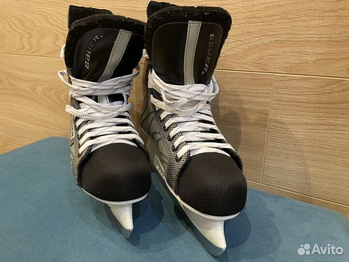 Коньки хоккейные Bauer Supreme 43 р (eur)