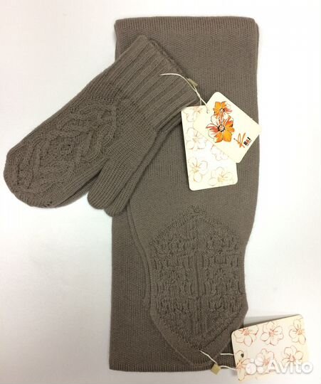 Шарф и варежки из тонкорунного мериноса