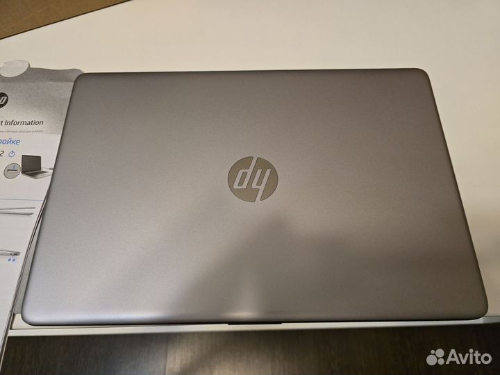 Ноутбук HP 250 G9 8\256Gb