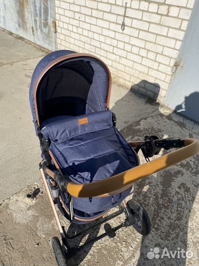 Продам коляску 3 в 1 luxmom