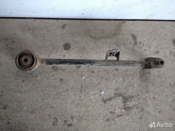 Рычаг задний правый Honda Accord VII 2003-2008