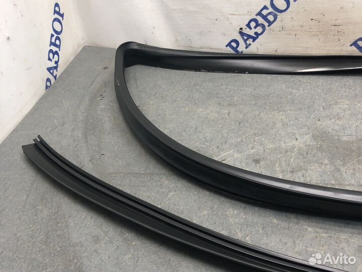 Лев уплотнитель крыши альмера н16