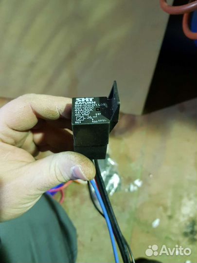 Реле, предохранители,электропривод