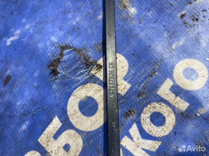 Правый поводок дворника Ford Mondeo 3 лифтбэк cjba