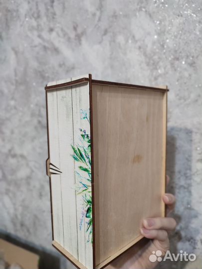 Шкатулка для украшений дерево