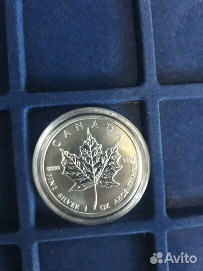 Серебряная монета Канады 2011