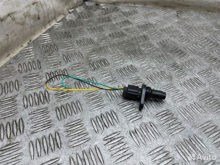 Датчик положения коленвала Nissan Qashqai J10