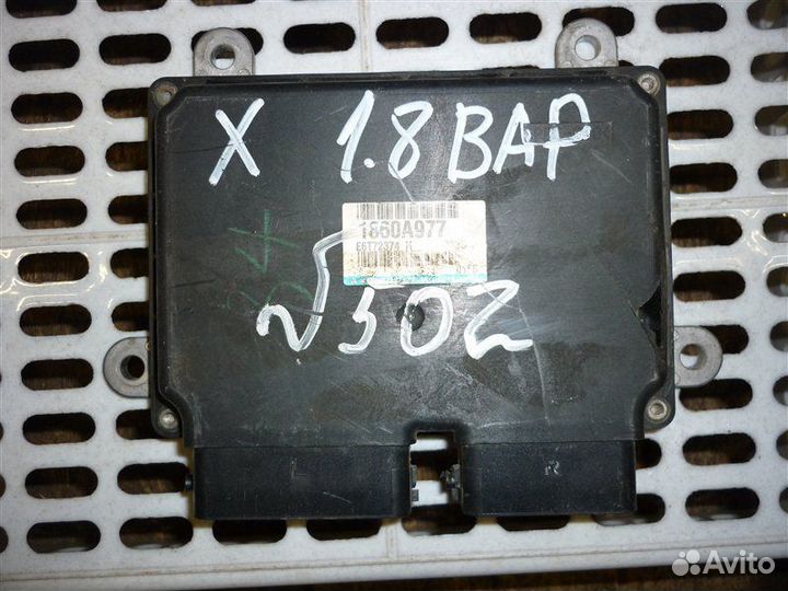 Блок управления двигателем Mitsubishi Lancer 10