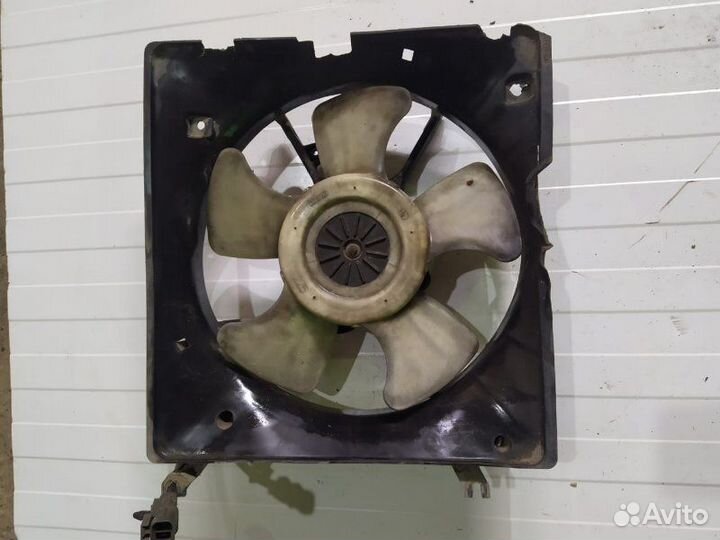 Вентилятор охлаждения радиатора Mitsubishi Rvr