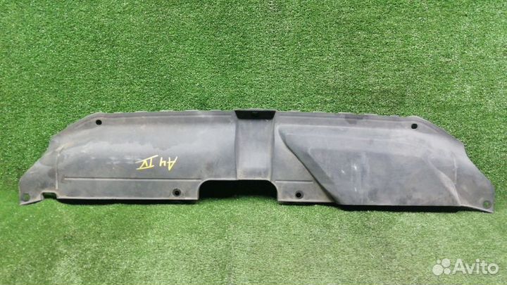 Накладка замка капота Audi A4