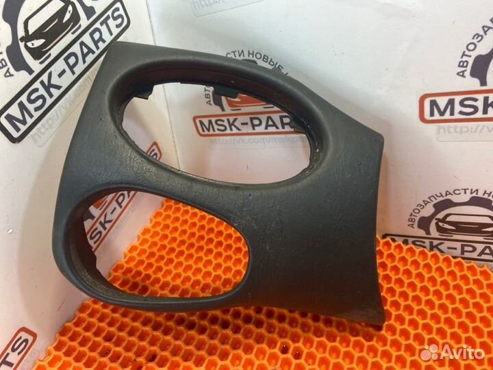 Накладка на торпедо Ford Focus 1 седан cdda 1.6