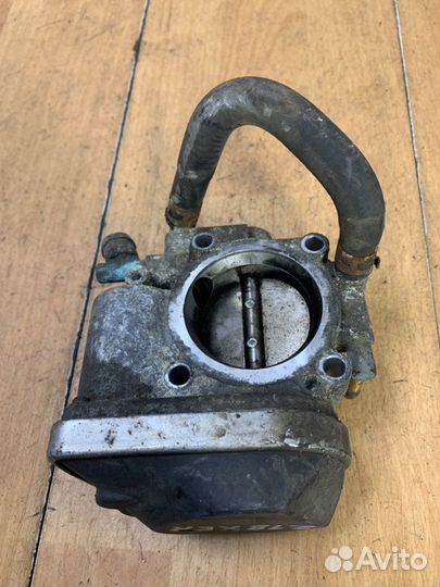 Дроссельная заслонка Opel Zafira B Z18XER