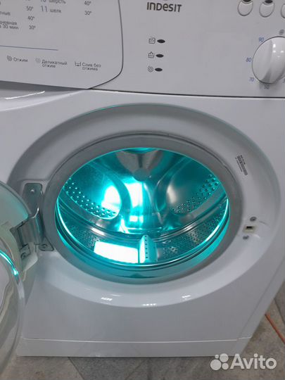 Стиральная машина Indesit wiun 105 (3,5кг)