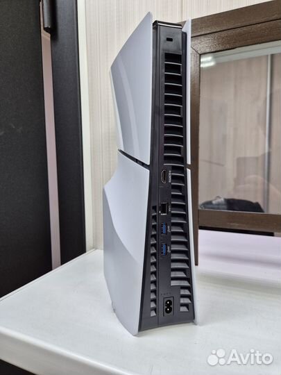 Sony PlayStation 5 Slim с дисководом - PS5 Slim