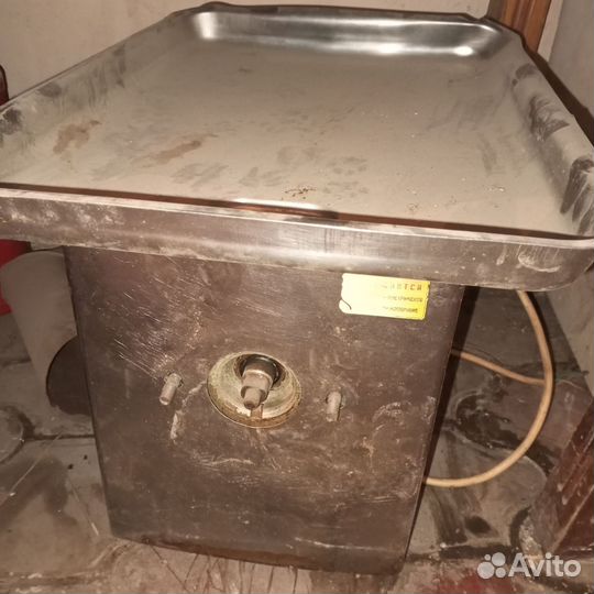 Мясорубка электрическая бу