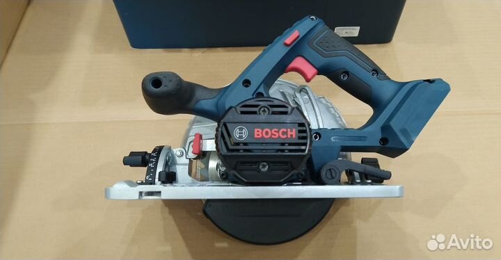 Циркулярная пила bosch GKS 18V-57G L-Boxx