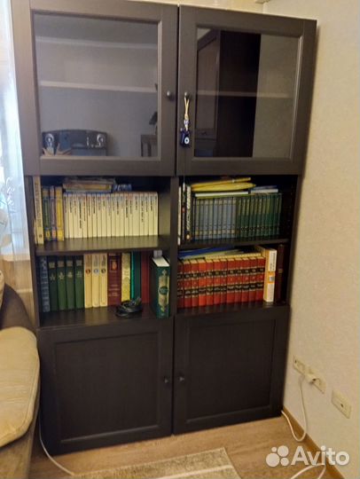 Тумба под телевизор и шкаф