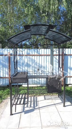 Кованные мангалы с крышей