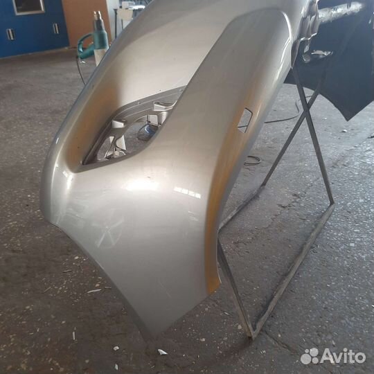 Бампер пер Toyota Hilux