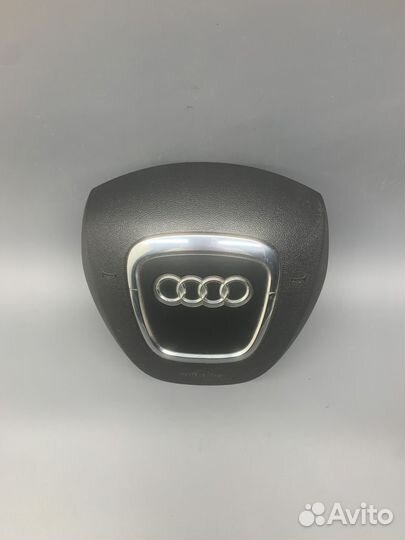 Подушка безопасности водителя Audi Q7 4L / Audi A8