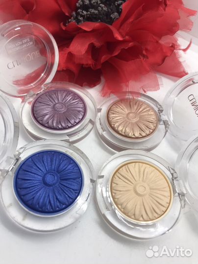 Тени для век clinique