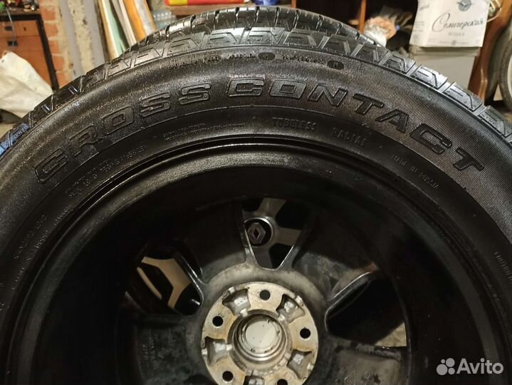 Continental ContiCrossContact LX 215/65 R16 98H