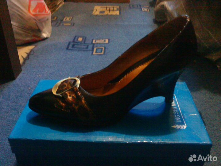 Женские туфли