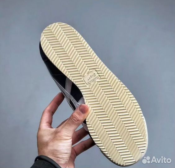 Asics onitsuka tiger