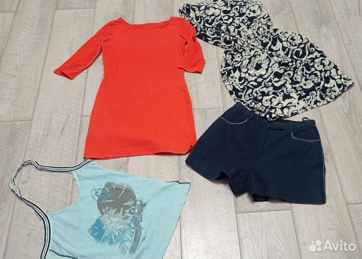 Пакет женской одежды, размер 42