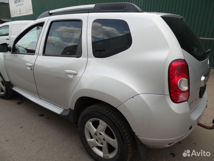 Разборка, автозапчасти Рено Дастер 4x4