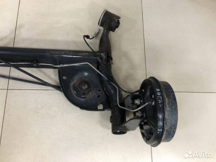 Б/У Балка задняя 555112782R, 555024734R renault